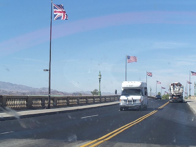 londonbridge.jpg